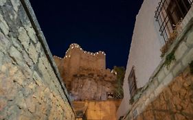 Petit Castillo